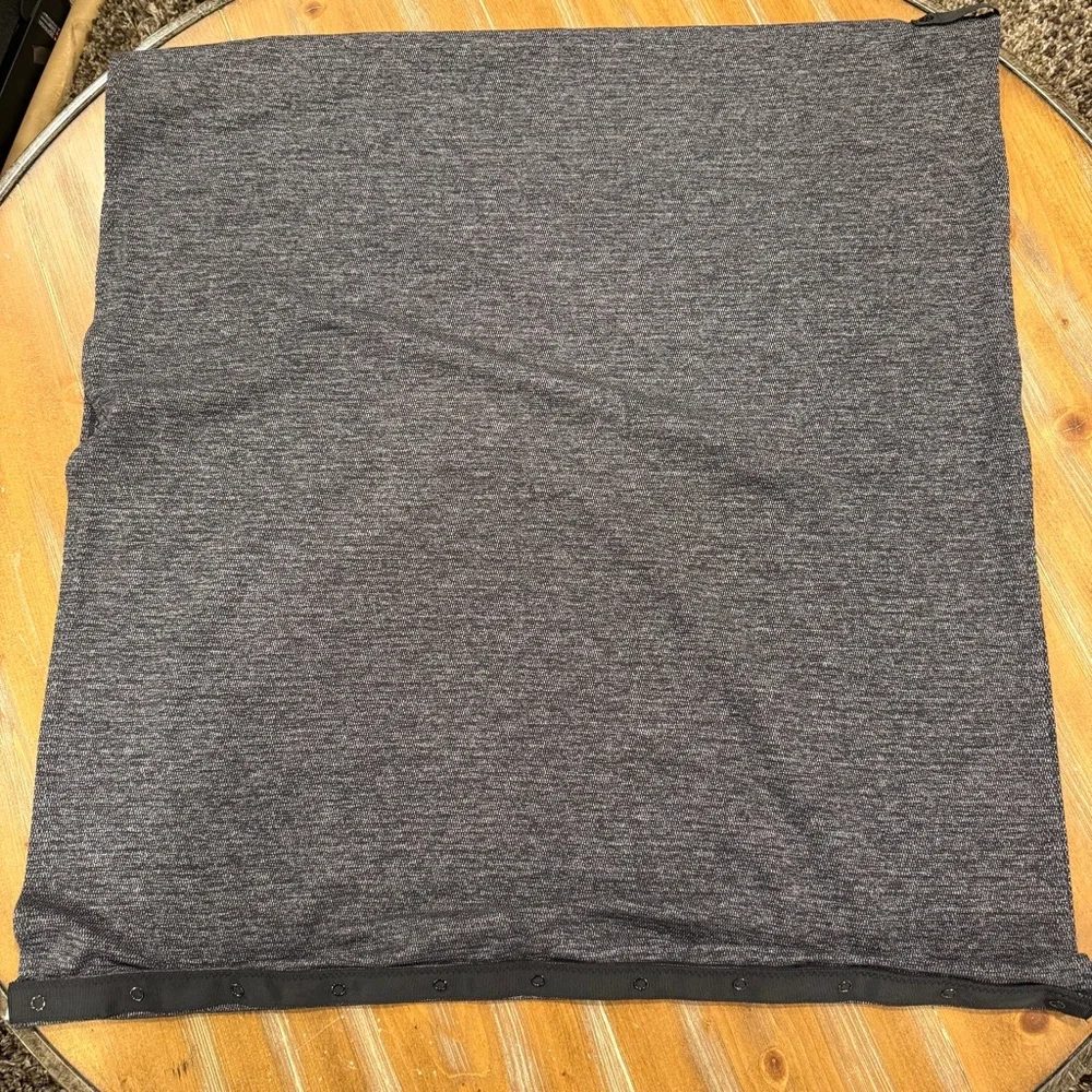 Lululemon Athletica Vinyasa Wrap Scarf Striped Lightweight Versatile Yoga Shawl